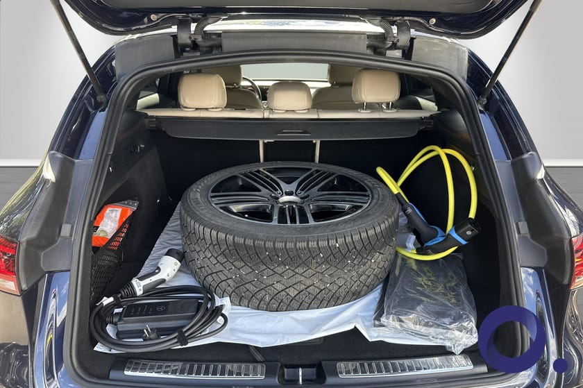 Bilde 5 av Mercedes-Benz EQC 400 4MATIC AMG Line / Skinn / 21" / MÅ SES /