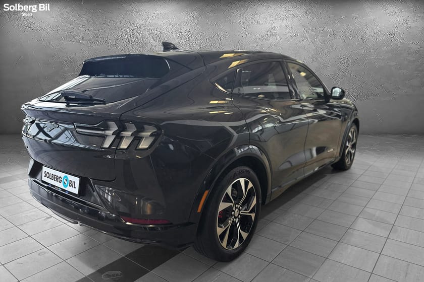 Bilde 4 av Ford Mustang Mach-E Long Range AWD LR AWD/ ACC/ El.sete/ ryggekamera