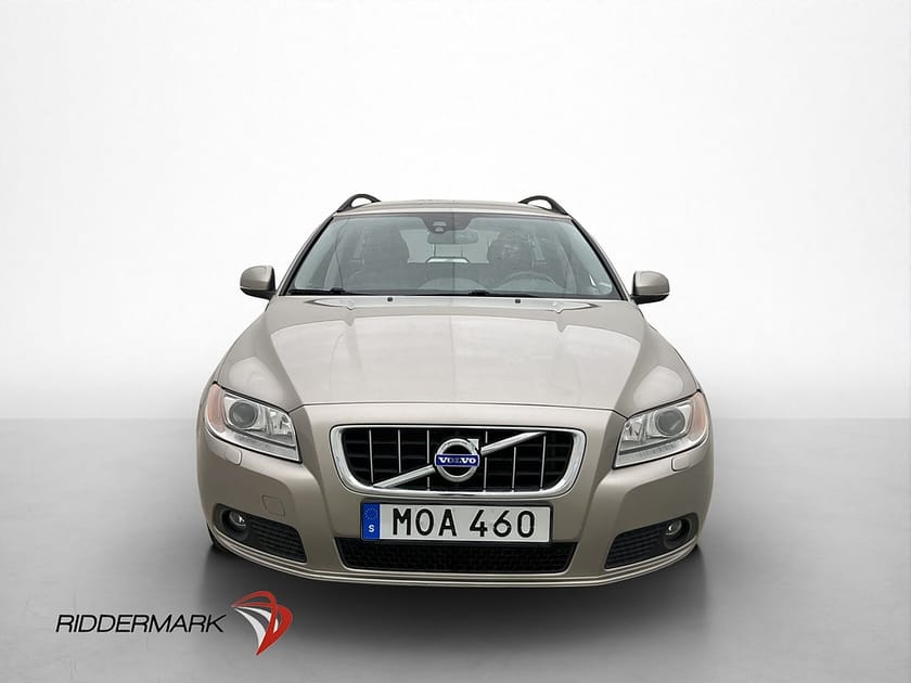 Bild 2 av Volvo V70 T4 Momentum 180hk Värmare Navi Drag 2 brukare PDC