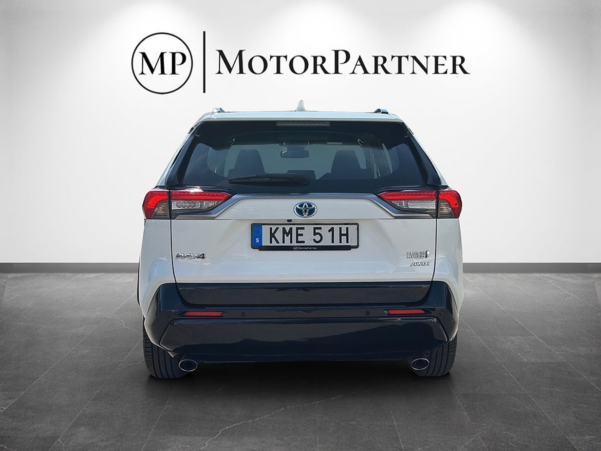 Toyota RAV4 Plug-in Hybrid, bild 6 av 22