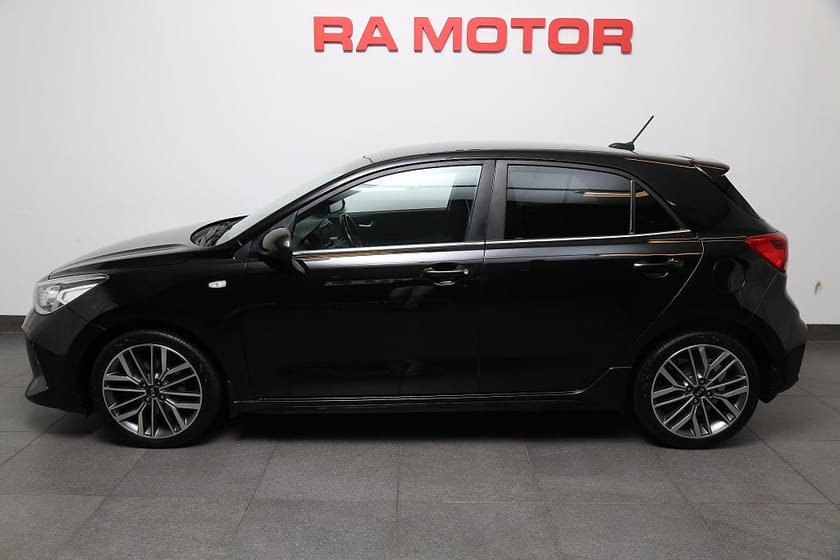 Bild 3 av Kia Rio 1,0 T-GDI 120hk GT-Line CarPlay Kamera Motorvärmare