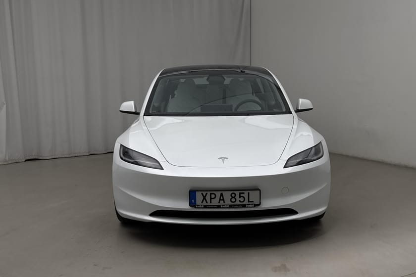 Bild 5 av Tesla Model 3 Long Range AWD Dual Motor Premium