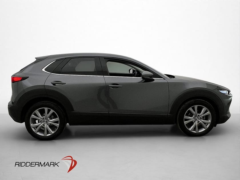 Bild 4 av Mazda CX-30 e-SKYACTIV-G M Hybrid Tech Pack  BOSE HUD Kamera