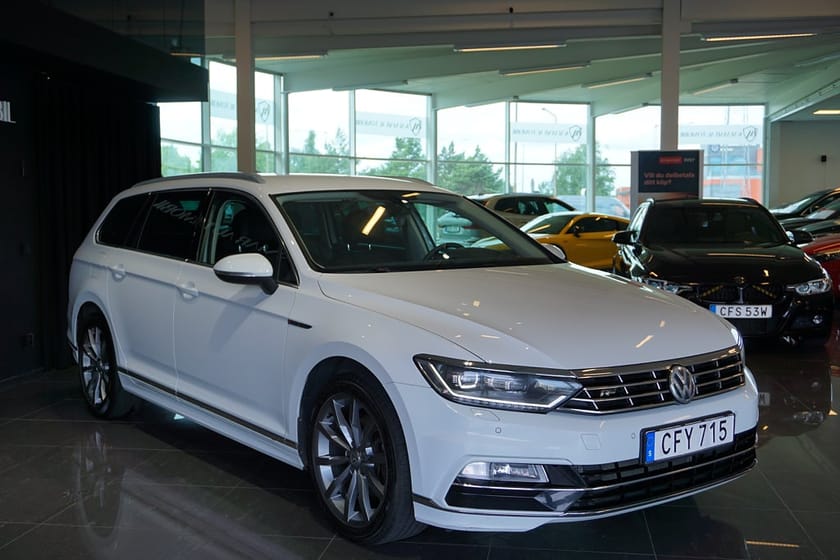 Bild 2 av Volkswagen Passat Sportscombi 2.0 TDI DPF SCR BMT 4M GT R-line 190Hk