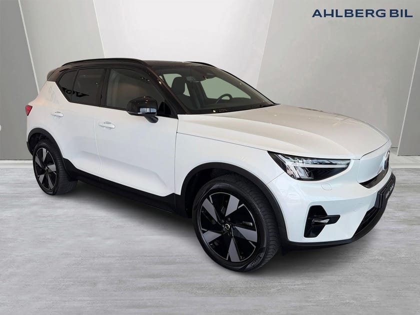 Bild 1 av Volvo XC40 Recharge Twin Plus 🟢 Dragkrok / Tonade rutor / Klimatpaket