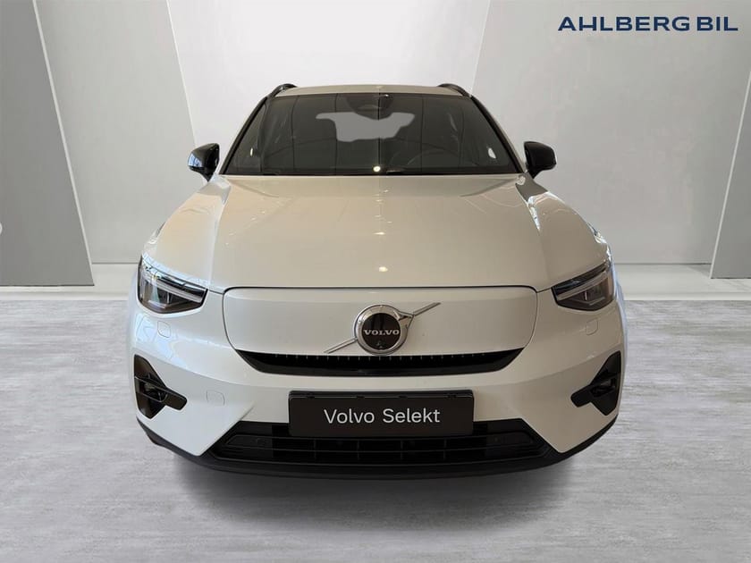 Bild 4 av Volvo EX40 Single Motor Extended Range ⚪ ExtendedRange Plus SE, Teknikpaket, Dragkrok Halvautomatisk, Parkeringskamera 360, HarmanKardon PremiumSound, Google Maps