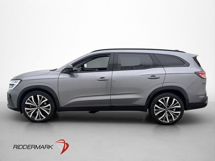 Bild 5 av Renault Espace E-TECH Hybrid 7-Sits Skinn Pano H/K HuD 360°
