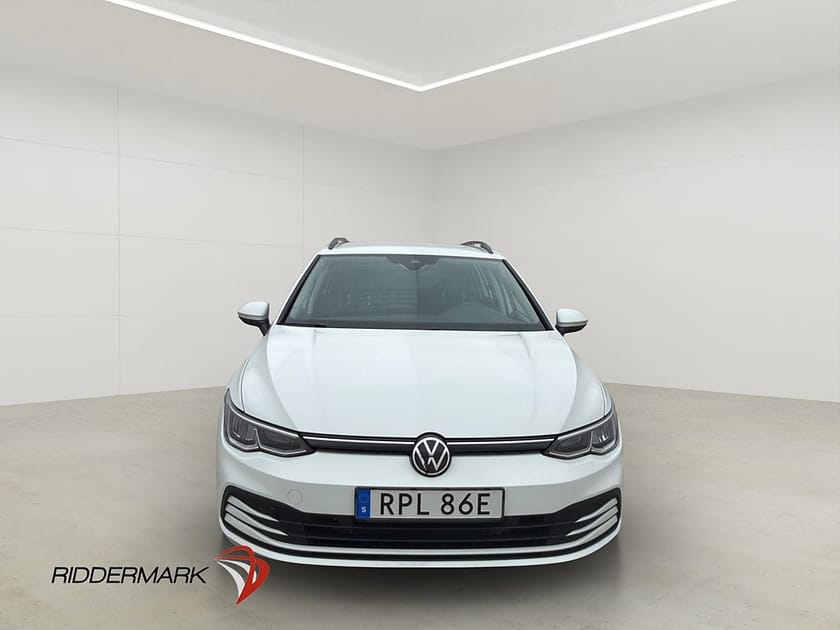 Bild 2 av Volkswagen Golf Sportscombi 1.5 TSI 150hk Cockpit CarPlay