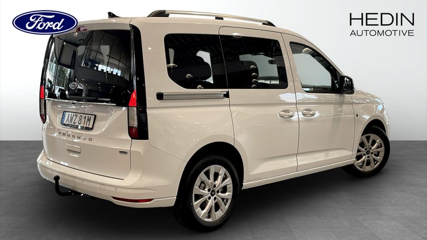 Bild 2 av Ford Tourneo Connect Titanium L1 1.5 ECOBOOST PHEV | Räckvidd 119km |