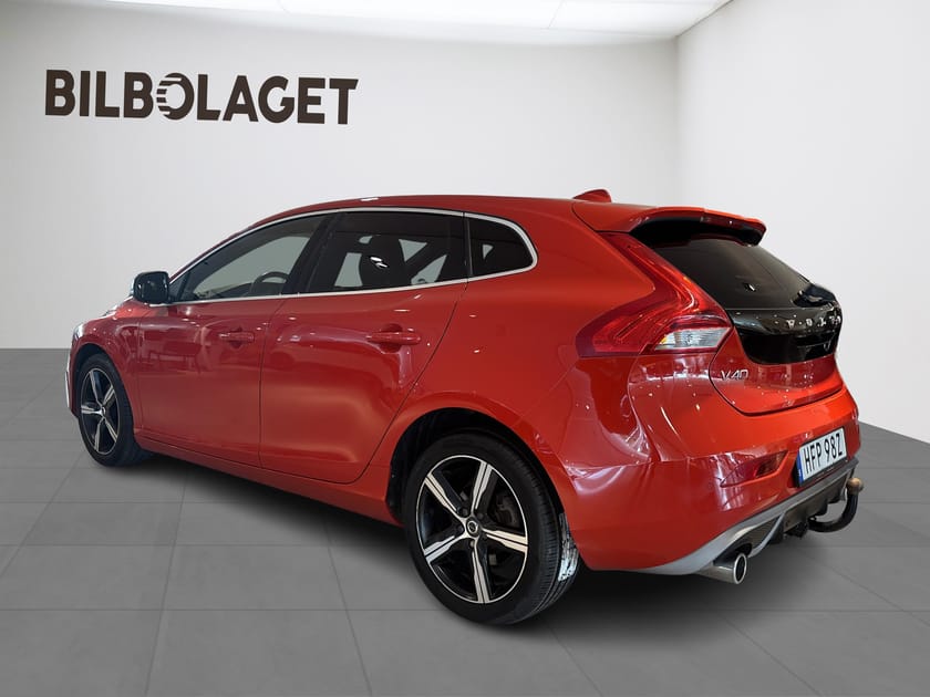 Bild 3 av Volvo V40 D3 R-Design Edt(DRAGKROK/VÄRMARE)