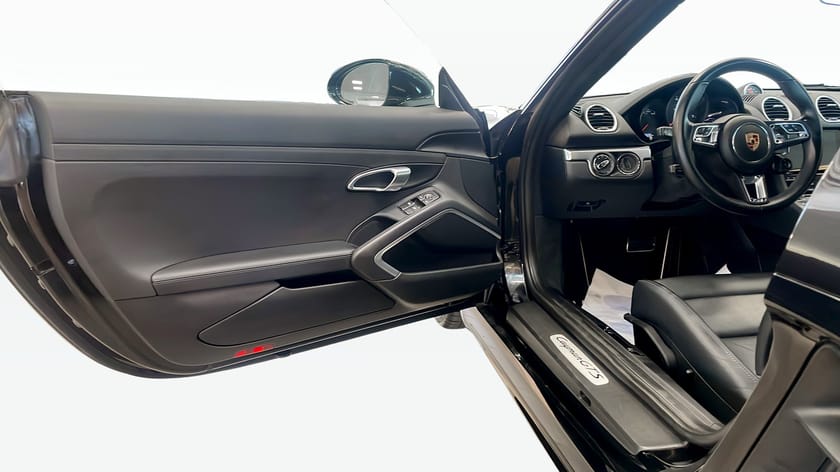 Bild 5 av Porsche 718 Cayman GTS Sportratt Sportstolar Farthållare
