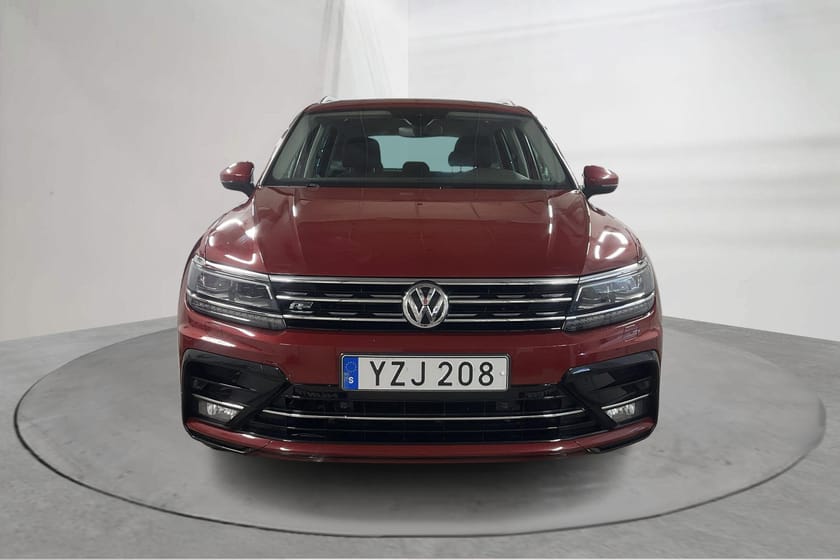 Bild 5 av Volkswagen Tiguan 2.0 TDI 4M 190hk R-Line Cockpit Pano Värmar