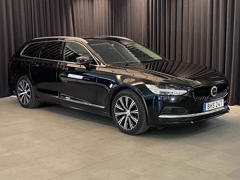 Bild 1 av Volvo V90 Recharge T6 AWD Geartronic Momentum