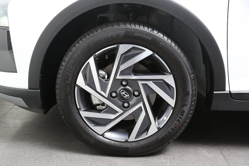 Bild 4 av Hyundai Bayon 1.0 T-GDI DCT Essential | 100HK | Fd Demo
