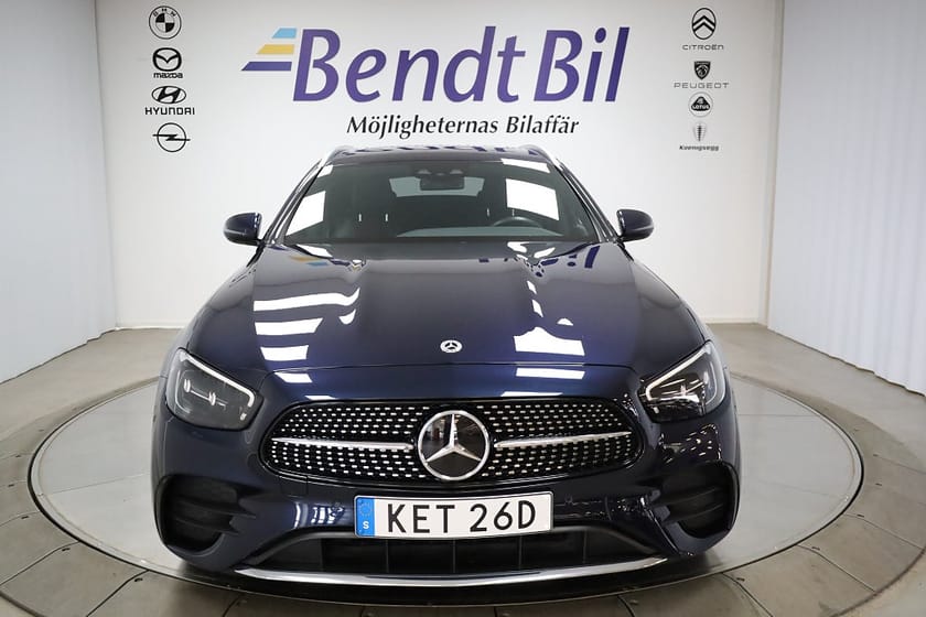Bild 2 av Mercedes-Benz E 300 T de AMG Line SE Edition Drag Förarassitentsystem