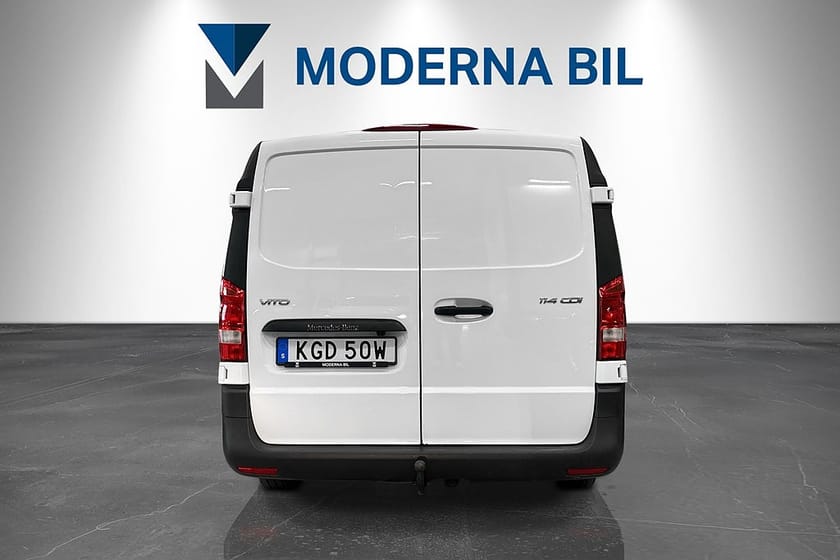 Bild 4 av Mercedes-Benz Vito 114 CDI 2.8t 136hk 9G-Tronic Lång Moms B-kamera Drag D-värm