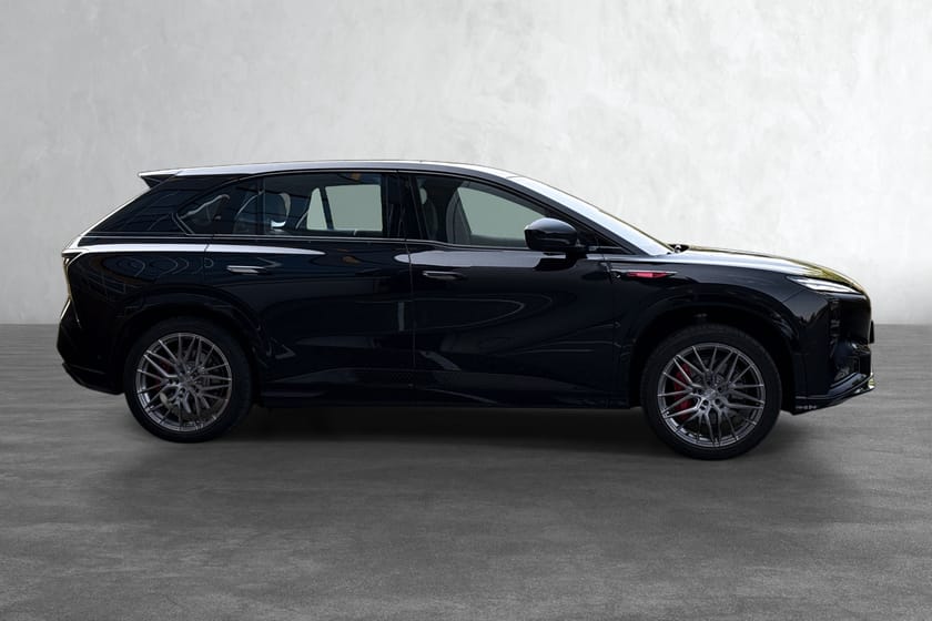 Bilde 4 av Hongqi EHS7 AWD Premium/Glasstak/Hengerfeste/4X4/Rå Ytelse