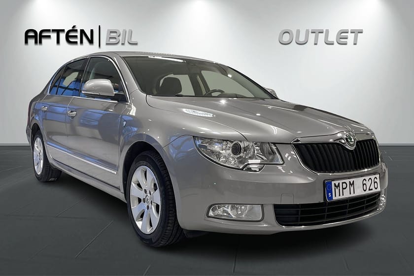 Bild 4 av Škoda Superb Skoda 1.8 TSI DSG 160hk Ambition Dragkrok Farthållare ISOFIX