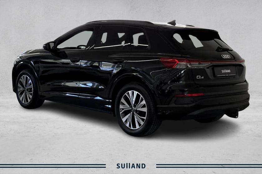 Bilde 3 av Audi Q4 55 e-tron quattro quattr s line pro