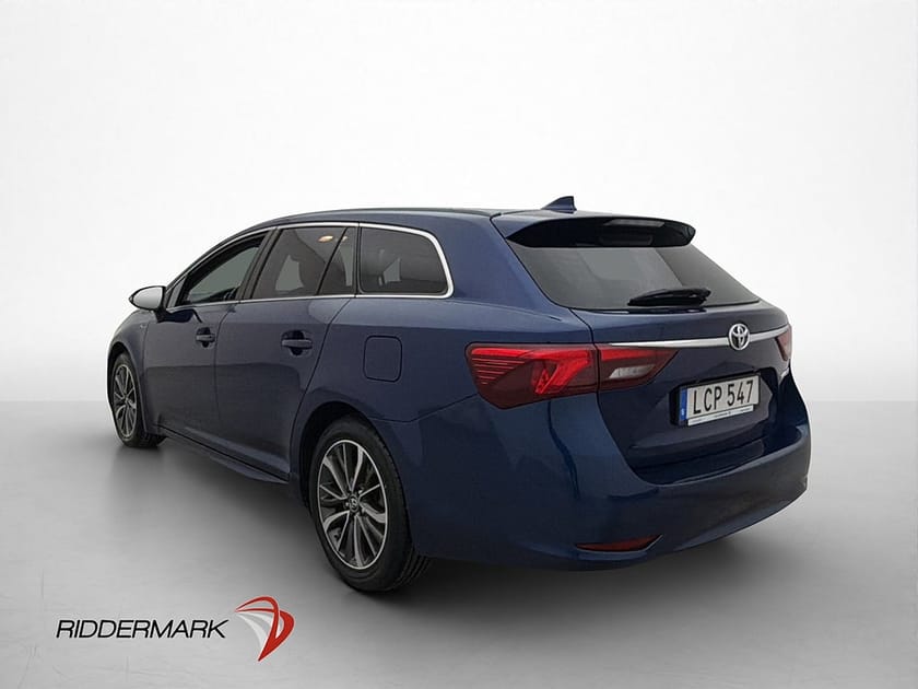 Bild 5 av Toyota Avensis Kombi 1.8 Valvematic 147hk Active Plus Kamera