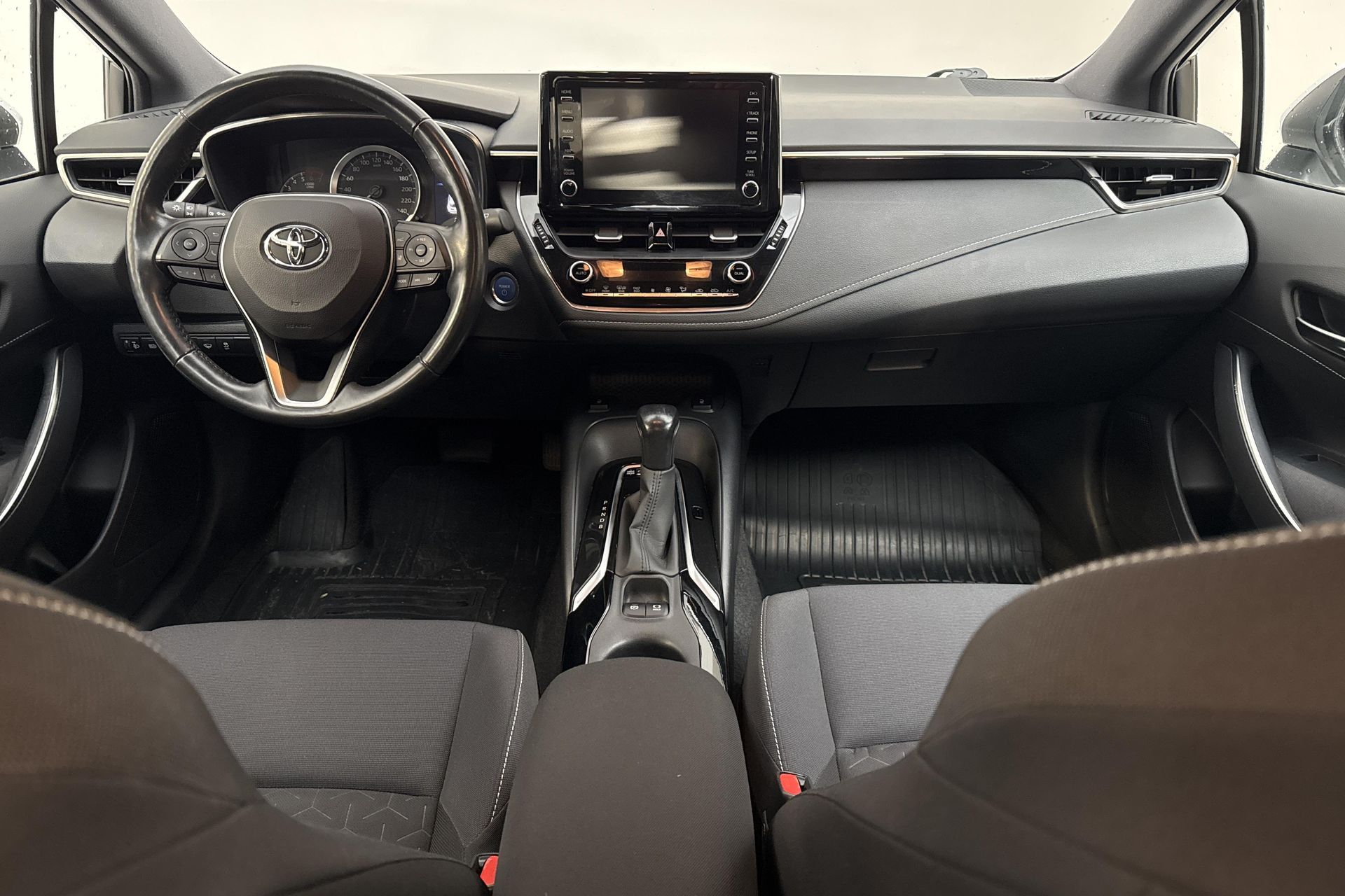 Toyota Corolla Hybrid 2020, bild 7/10