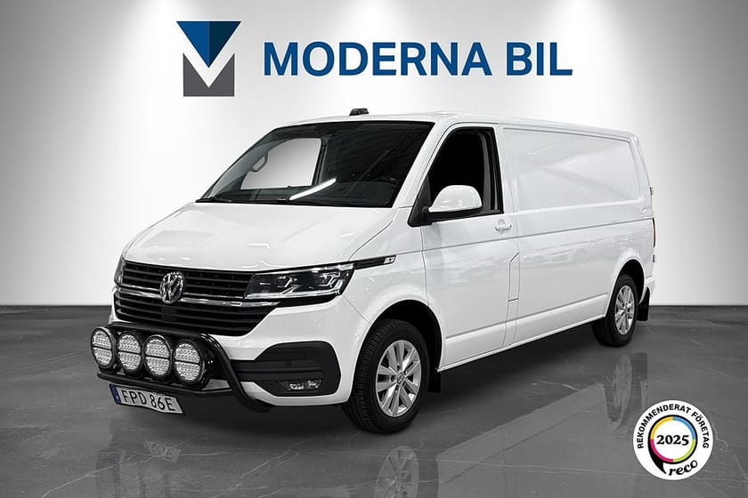 Bild 1 av Volkswagen Transporter T30 2.0 TDI 150hk Lång Drag D-värm Inredd Nyservad Moms