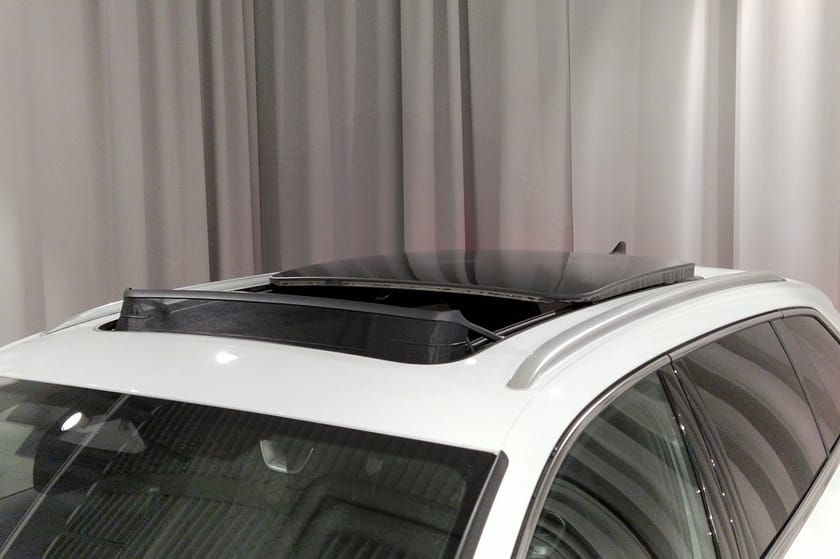Bild 2 av Volkswagen Passat Variant eHybrid R-LINE / 1.5 TSI / 272 HK / *DEMO