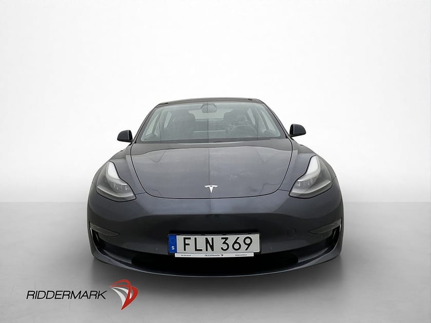 Bild 3 av Tesla Model 3 Performance Autopilot Svensksåld Panorama