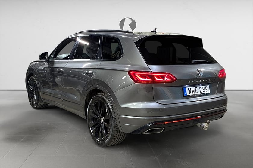 Bild 5 av Volkswagen Touareg 4.0 V8 TDI 421 HK AUT 4M R-LINE PANO D-VÄRM DRAG HUD