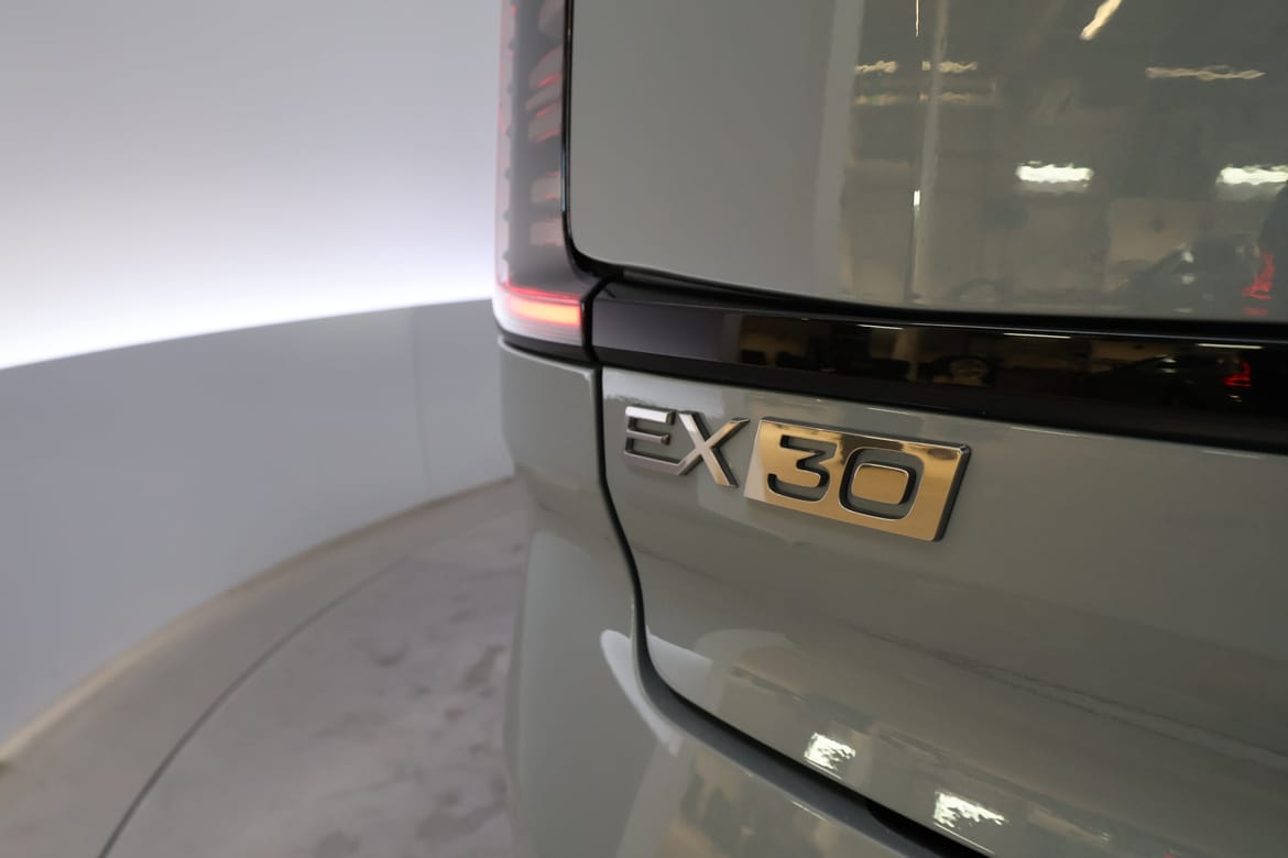 Volvo EX30 2025 - miniatyr 10
