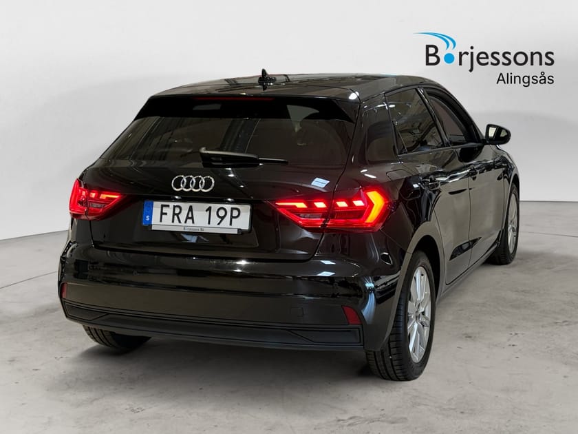 Bild 3 av Audi A1 Sportback 30 TFSI S Tronic Tonade rutor