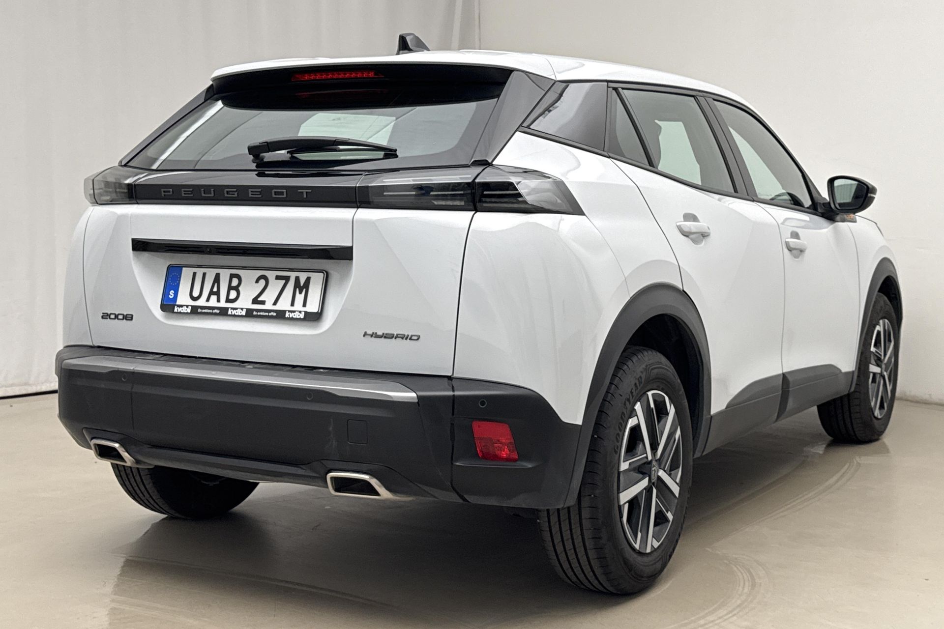 Peugeot 2008 1.2 Hybrid 145 2025, photo 3/10