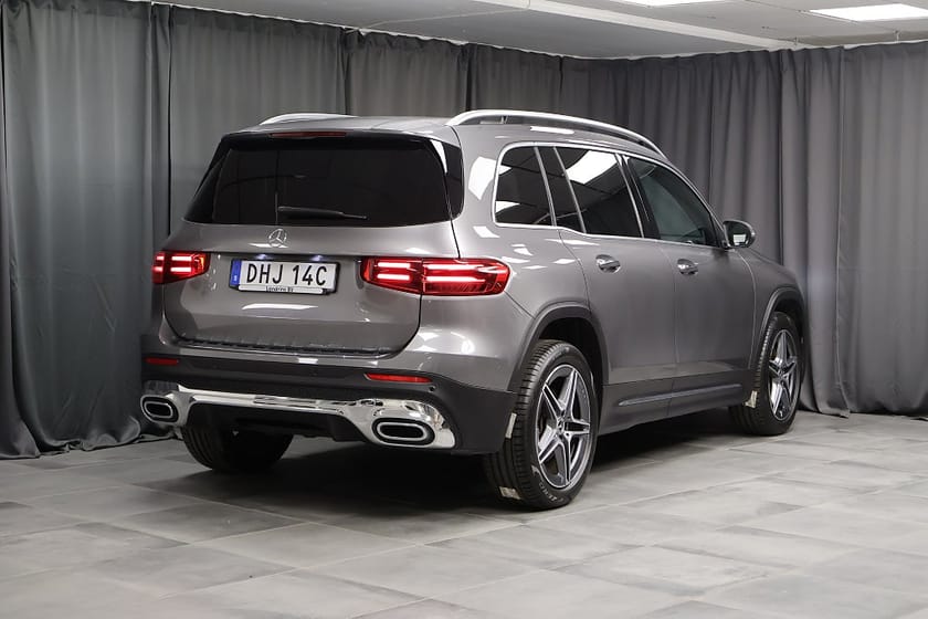 Bild 2 av Mercedes-Benz GLB 200 AMG Advanced Plus Värmare Drag 7-sits 360 MOMS