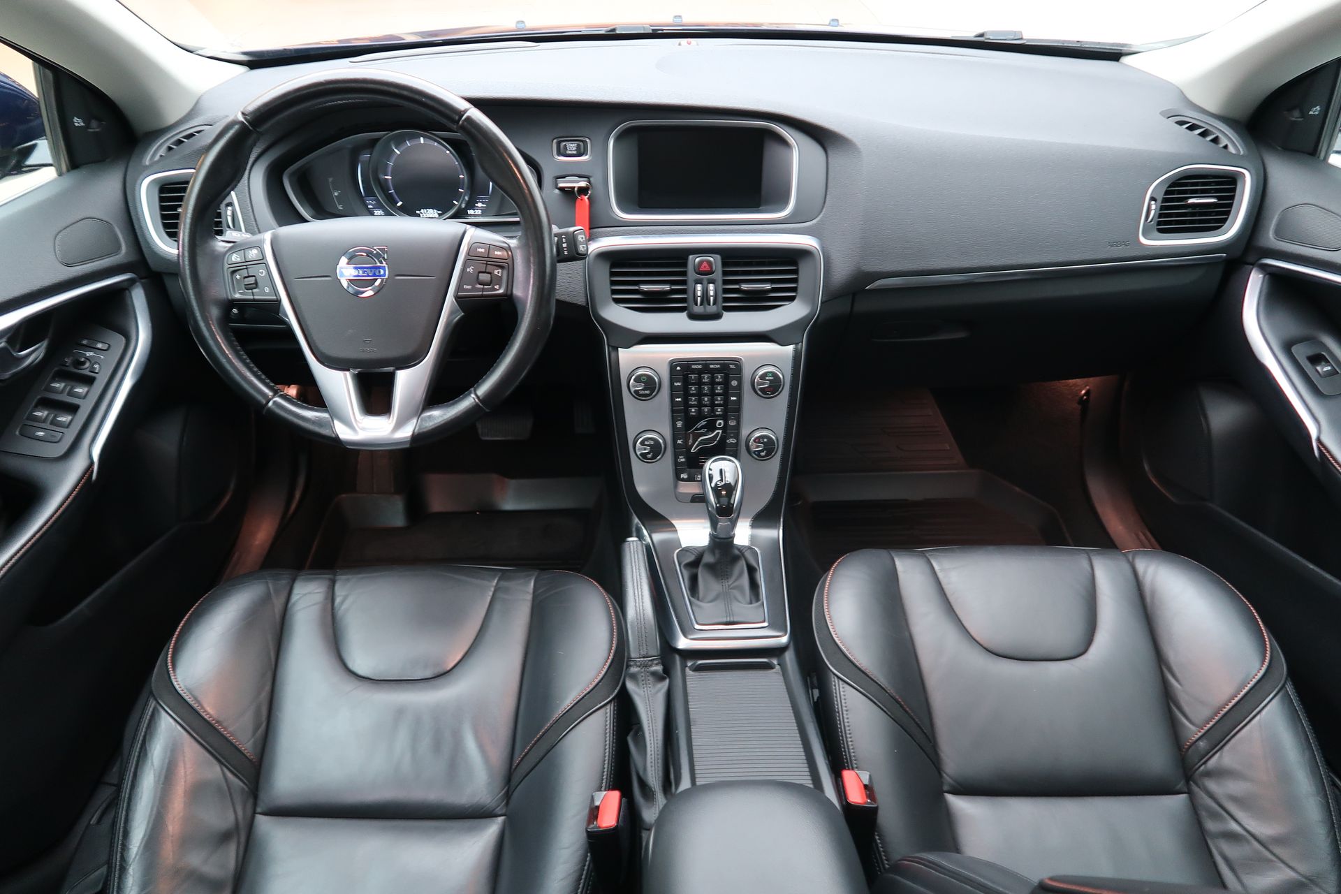 Volvo V40 D4 Ocean Race Business E PRO 2015, bild 7/10
