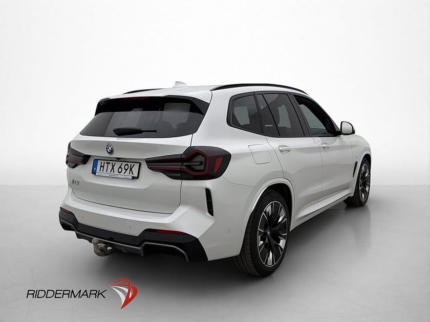 Bild 5 av BMW iX3 286hk M Sport Pano H/K Head Up Drag 360° Skinn Navi