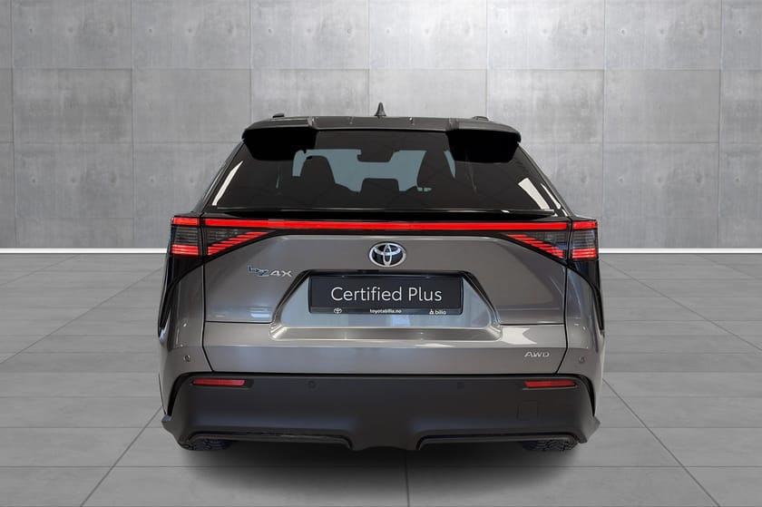 Bilde 4 av Toyota bZ4X /ACTIVETECH/FOVARMING/4X4/NYSERVICE/360/