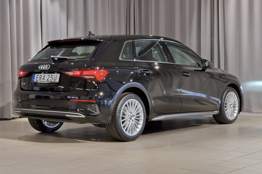 Bild 5 av Audi A3 Sportback 35 TFSI Proline Advanced | B&O | Backkamera