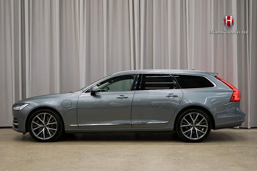 Bild 1 av Volvo V90 T8 Twin Engine AWD Inscription Pano HUD 360 Läder BLIS