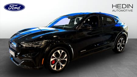Ford Mustang Mach-E Standard Range AWD