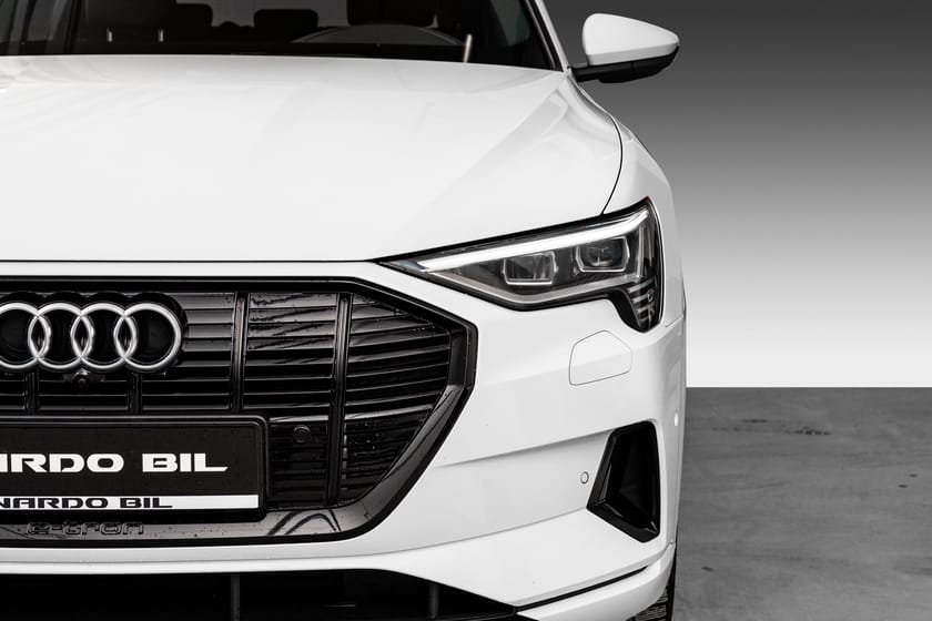 Bilde 4 av Audi e-tron 55 quattro Advanced Sport/Hengerfeste/Rattvarme/ACC