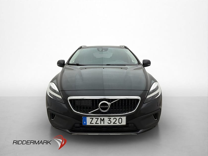 Bild 2 av Volvo V40 Cross Country D3 150hk Panorama Kamera Skinn BLIS