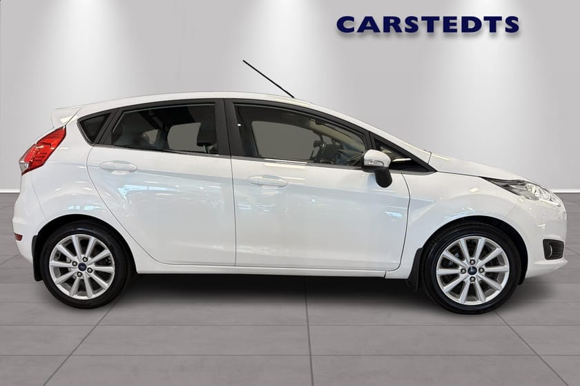 Bild 2 av Ford Fiesta 1.0 EcoBoost 100hk Titanium 1 Brukare M-Värmare