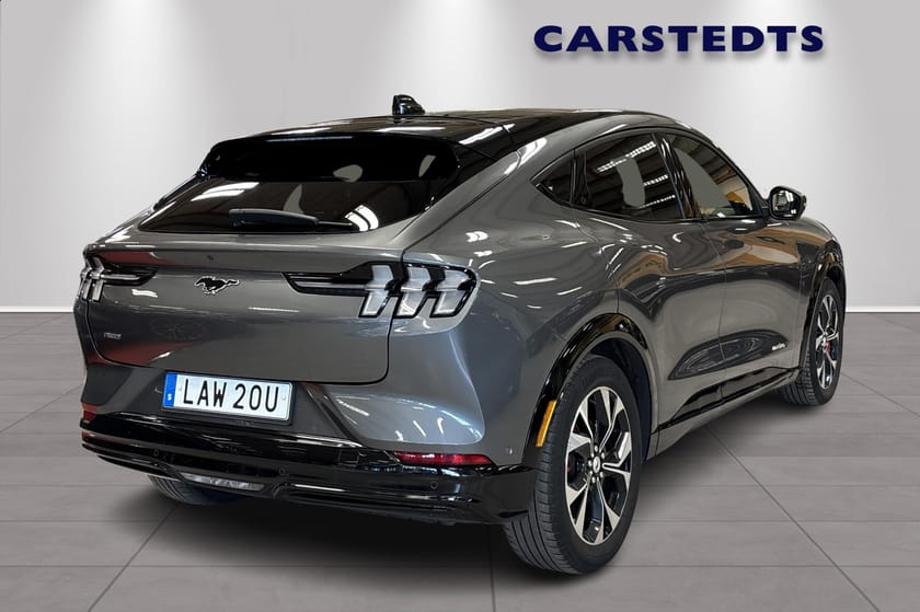 Bild 2 av Ford Mustang Mach-E Long Range AWD 351hk ( Teknik Pkt+, Vinterhjul, Dragkrok )