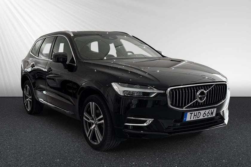 Bild 5 av Volvo XC60 Recharge T6 Inscr Expr / Luftfjädring / HarmanKardon / 360kam / Akustikrutor