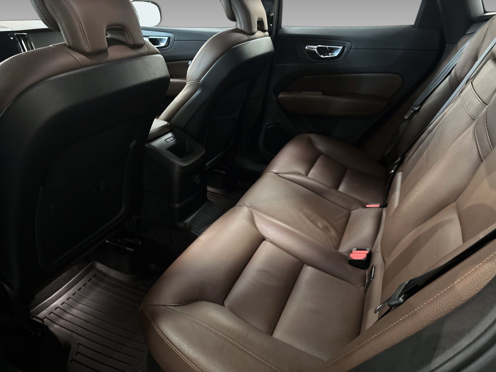 Volvo XC60 Recharge T6 AWD Geartronic, 341hp, 2021