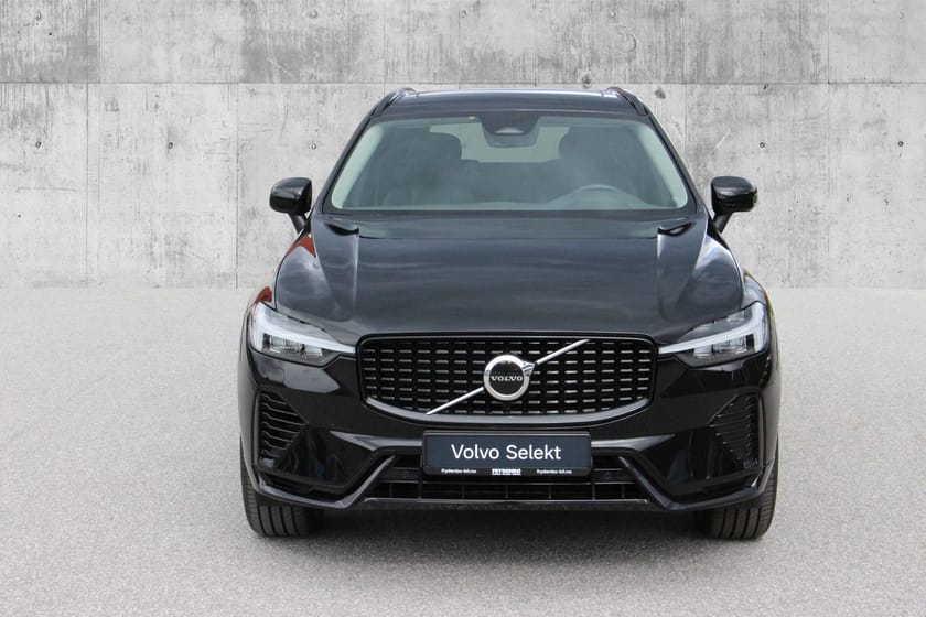 Bilde 2 av Volvo XC60 Recharge T6 Plus Dark KROK|PANO|TONEDE|SUB|20"