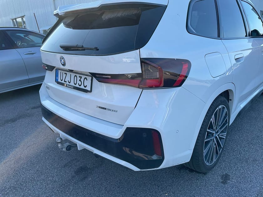 Bild 3 av BMW X1 xDrive30e 30E XDRIVE M-SPORT Plug in 326HK 4x4 Läder Panorama