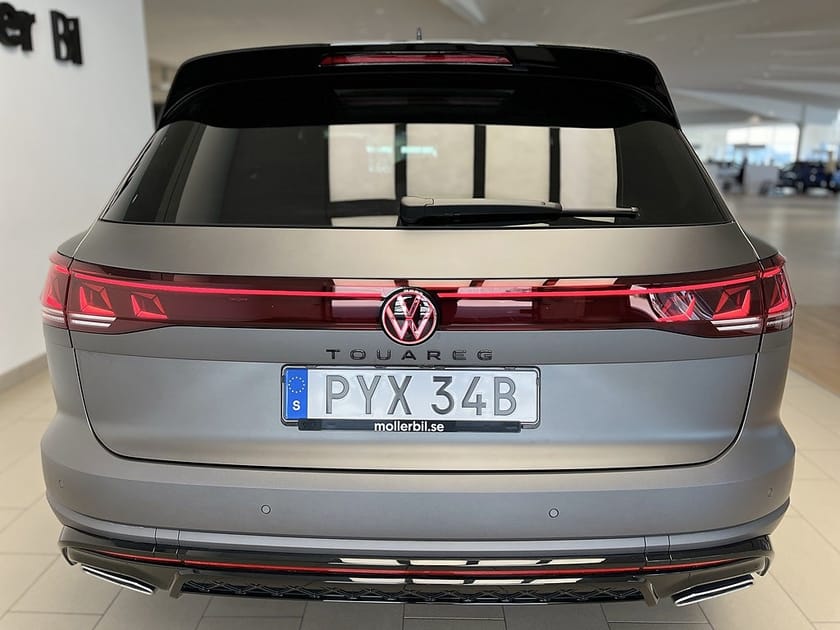 Bild 5 av Volkswagen Touareg R-LINE 3.0 V6 TDI 4M I Pano I FINAL EDITION