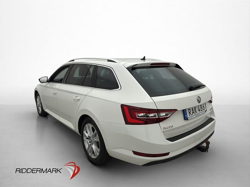 Bild 5 av Škoda Superb Kombi Skoda 2.0 TDI Businessline 190hk Värmare Drag