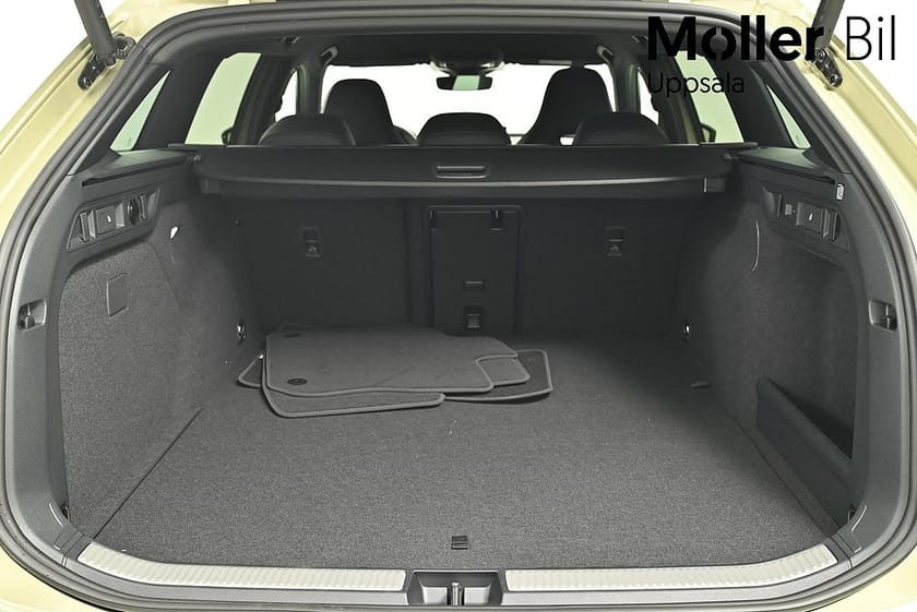 Bild 5 av Škoda Superb iV Kombi Skoda COMBI SPORTLINE 1,5 TSI 204 HK 6 VXL DSG